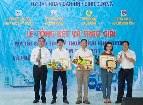 Trao giải Hội thi sáng tạo kỹ thuật tỉnh Bình Dương lần thứ VII (2015-2017)