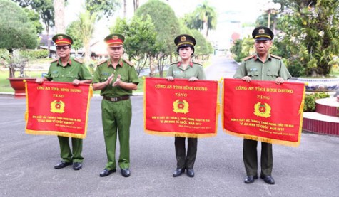 Đảng bộ Công an tỉnh: Phát huy vai trò lãnh đạo các mặt công tác năm 2017