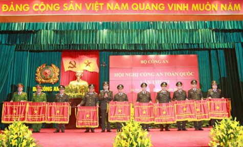 Công an tỉnh Bình Dương: Năm thứ hai liên tiếp nhận cờ thi đua của Thủ tướng Chính phủ