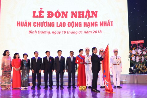 BIDV Chi nhánh Bình Dương: Đón nhận Huân chương Lao động hạng nhất và kỷ niệm 40 năm thành lập