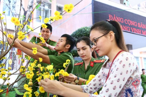 Sôi nổi Hội xuân Mậu Tuất 2018