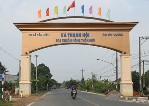 Về thăm quê người anh hùng