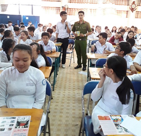 Tuyên truyền pháp luật đến người dân: Đa dạng hình thức, phong phú nội dung