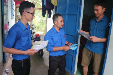 Tuyên truyền pháp luật trong thanh niên: Hướng về cơ sở, tăng cường hoạt động tư vấn