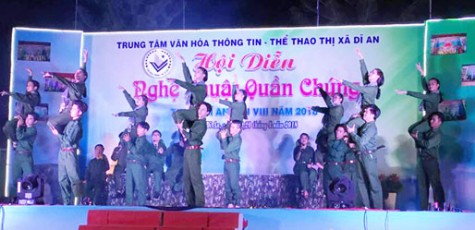 Khai mạc Hội diễn nghệ thuật quần chúng TX.Dĩ An