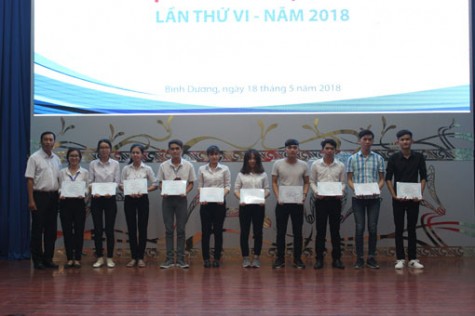 Trường Đại học Thủ Dầu Một: Tổ chức ngày hội khoa học sinh viên lần VI-năm 2018