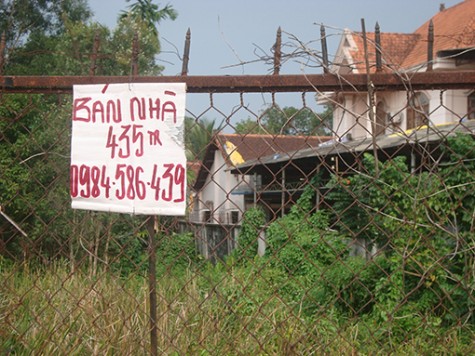 “Ma trận” nhà đất giá rẻ