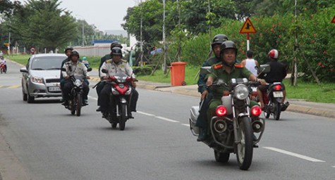 Tăng cường công tác tuyên truyền:
Nâng cao kiến thức pháp luật cho người lao động