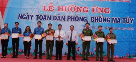 Chung tay đẩy lùi tệ nạn ma túy ra khỏi cộng đồng dân cư