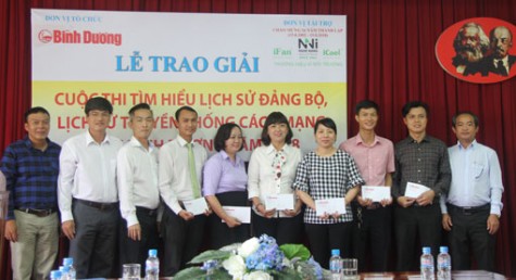 Trao giải Cuộc thi Tìm hiểu lịch sử Đảng bộ, truyền thống cách mạng tỉnh Bình Dương