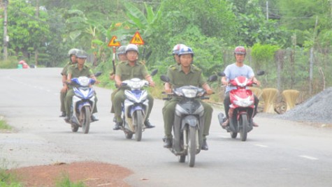 Đôi dân phòng xã Lạc An, huyện Bắc Tân Uyên:
Góp phần bảo vệ bình yên vùng quê