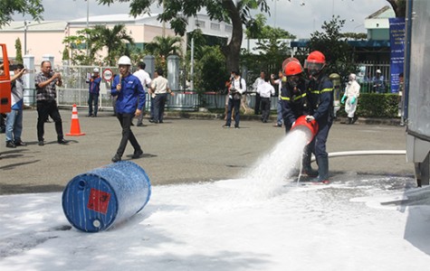 Thực hiện tốt công tác quản lý an toàn hóa chất: Góp phần phát triển kinh tế - xã hội