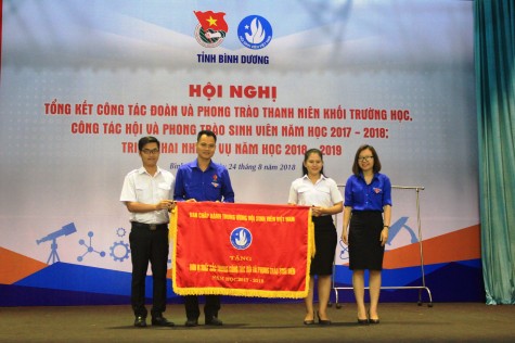 Tổng kết công tác hội và phong trào sinh viên Bình Dương năm học 2017 - 2018