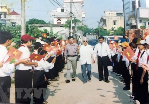 Đồng chí Đỗ Mười - Người lãnh đạo bản lĩnh, tận tụy, năng động