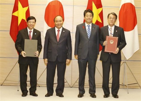 Thủ tướng Nguyễn Xuân Phúc hội đàm với Thủ tướng Nhật Bản Shinzo Abe