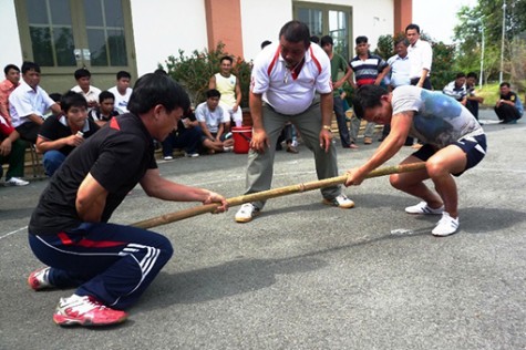 Đồng bào dân tộc thiểu số huyện Phú Giáo: Thoát nghèo bền vững