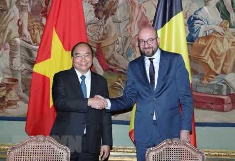 Thủ tướng Nguyễn Xuân Phúc hội đàm với Thủ tướng Bỉ Charles Michel