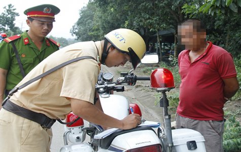 TX.Tân Uyên: Tăng cường tuần tra, xử lý xe ben