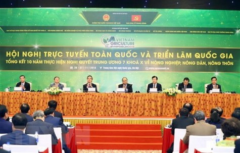 Khai mạc Hội nghị 10 năm thực hiện Nghị quyết Trung ương 7 khóa X