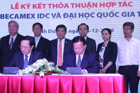 Ký kết thỏa thuận hợp tác giữa Becamex IDC và Đại học Quốc gia TP.HCM