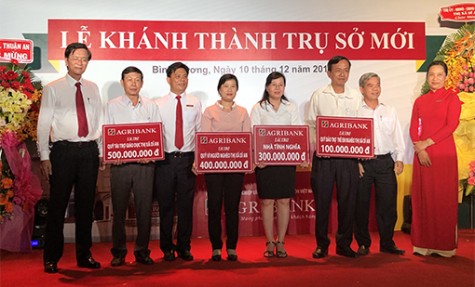 Khai trương trụ sở mới Agribank chi nhánh TX.Dĩ An Sóng Thần