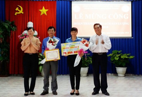 Công ty TNHH MTV cao su Dầu Tiếng: Thưởng 70 triệu đồng cho đơn vị đầu tiên hoàn thành kế hoạch