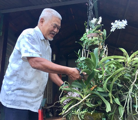 Tuổi cao ý chí càng cao