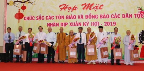 Họp mặt chức sắc các tôn giáo, đồng bào các dân tộc nhân dịp Xuân Kỷ Hợi 2019