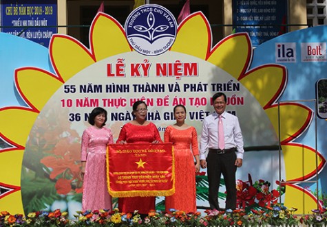 Nữ nhà giáo nâng cao năng lực quản lý, lãnh đạo trong tình hình mới