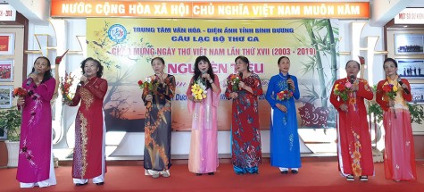 Giao lưu thơ ca chào mừng Ngày thơ Việt Nam