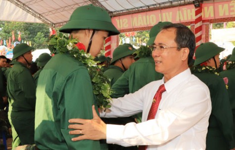 Hoàn thành lễ giao nhận quân năm 2019