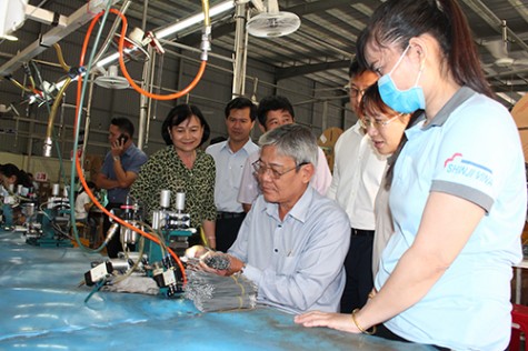 Phát triển đảng, đoàn thể trong doanh nghiệp ngoài khu vực nhà nước tại Bàu Bàng: Cần thêm những giải pháp phù hợp