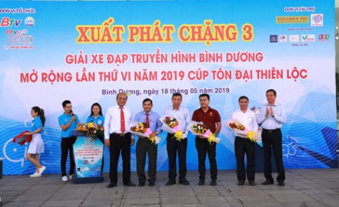 Khởi tranh chặng 3 Giải xe đạp Truyền hình Bình Dương mở rộng lần thứ VI