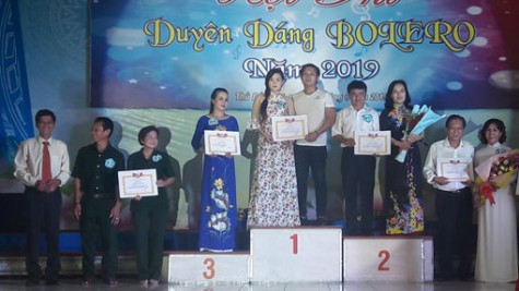 Hội thi duyên dáng Bolero Tp.Thủ Dầu Một: Phường Phú Thọ đoạt giải nhất song ca