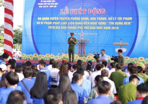 Tấn công mạnh tội phạm "tín dụng đen"