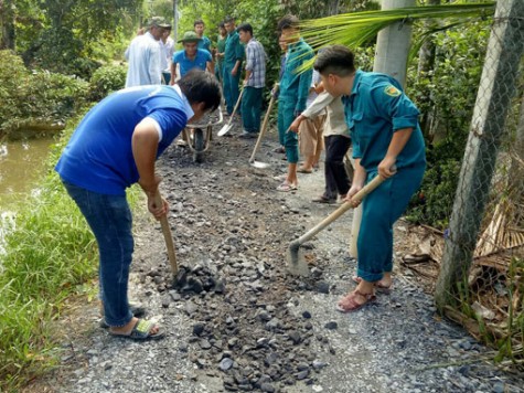 Ban chỉ huy quân sự phường Vĩnh Phú (Tx.Thuận An): Ra quân thực hiện công tác dân vận