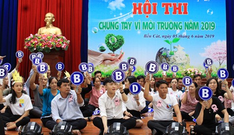 Hội Liên hiệp phụ nữ TX.Bến Cát:  Chung tay vì môi trường