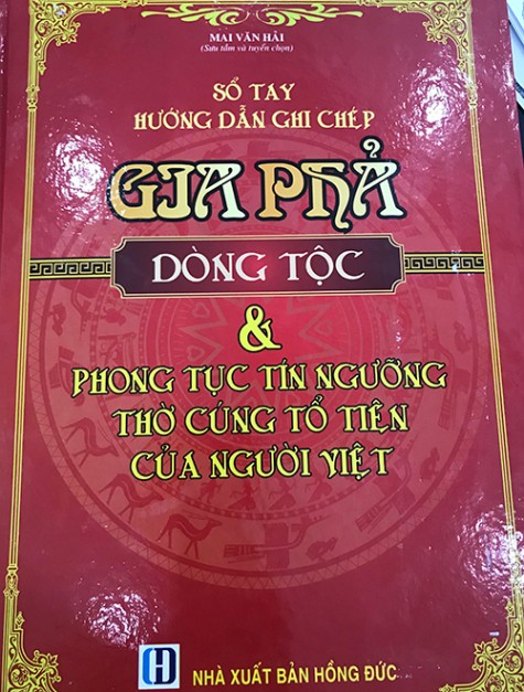 Chào bán mua sách “gia phả” qua điện thoại: Chất lượng sách  không như lời quảng cáo