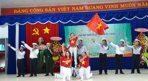 Tiếp lửa gìn giữ văn hóa dân tộc