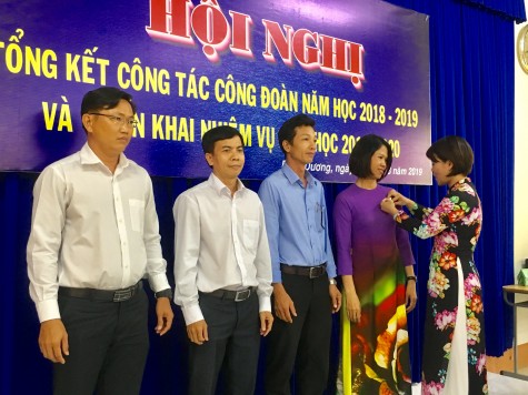 Công đoàn ngành Giáo dục: Đẩy mạnh cuộc vận động “Dân chủ-kỷ cương-tình thương-trách nhiệm”