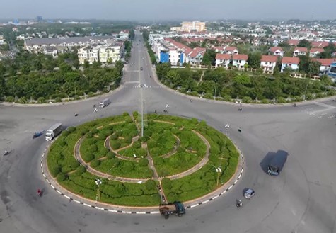 Trung tâm  công nghiệp, đô thị mới