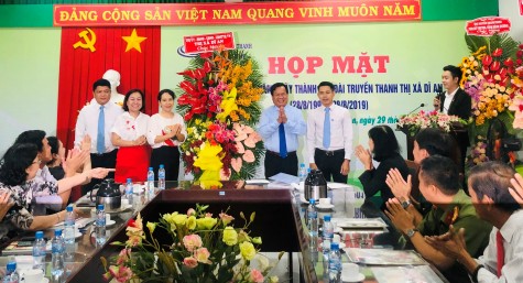 Họp mặt kỷ niệm 20 năm ngành phát thanh-truyền thanh TX.Dĩ An