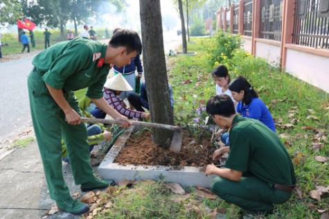 Thắm tình quân dân