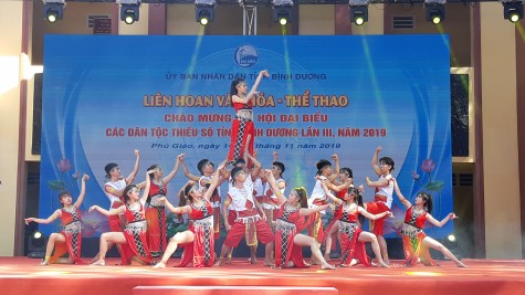 Khai mạc Liên hoan Văn hóa - Thể thao chào mừng Đại hội đại biểu các dân tộc thiểu số tỉnh lần III - năm 2019