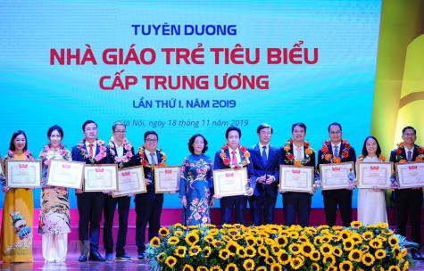 Trung ương Đoàn vinh danh 75 "Nhà giáo trẻ tiêu biểu" toàn quốc