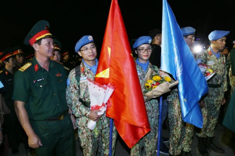 Đoàn cán bộ, chiến sĩ Bệnh viện dã chiến Việt Nam hoàn thành nhiệm vụ tại Nam Sudan về nước