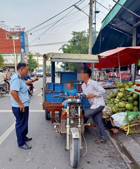 TX.Thuận An: Tăng cường xử lý xe ba bánh gây mất an toàn giao thông