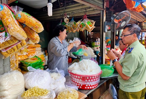 Tăng cường bảo đảm an toàn thực phẩm dịp tết