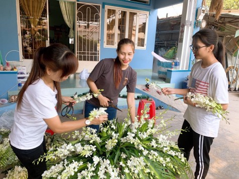 Thành công từ niềm đam mê, chịu khó