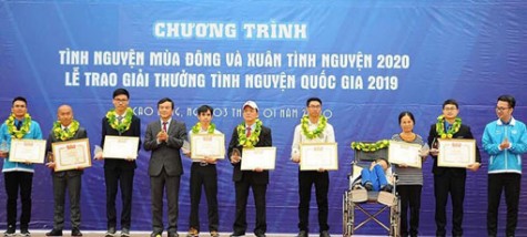 “Hiệp sĩ bóng đêm” Nhận Giải thưởng Tình nguyện quốc gia năm 2019